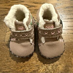 Pediped Embroidered Baby Shoes with Cozy Fur Lining and BOA Closure